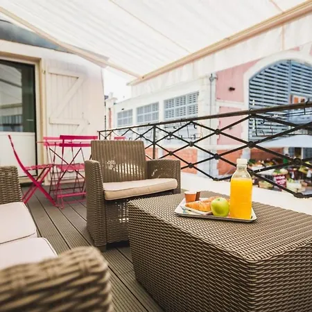 Terrasse Keyweek With Terrace And Parking Near Markets ビアリッツ